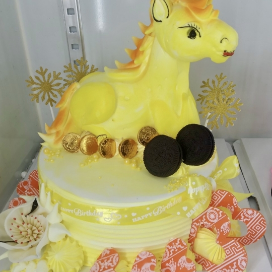 bánh kem sinh nhật thú nổi