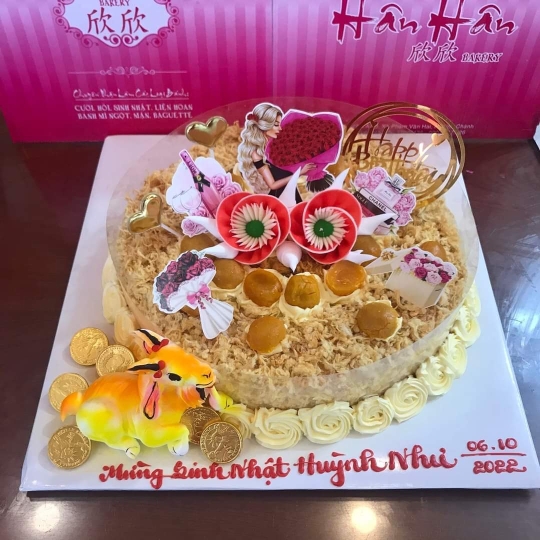 bánh kem bông lan trứng muối