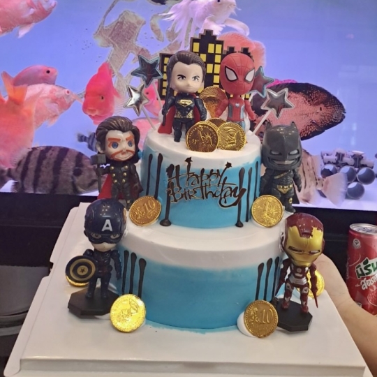 Bánh kem tầng 