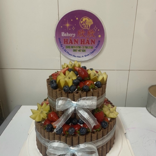 Bánh kem tầng 
