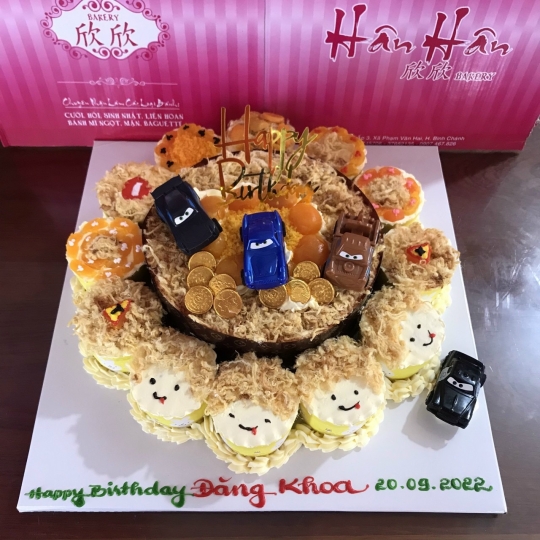 bánh kem bông lan trứng muối 