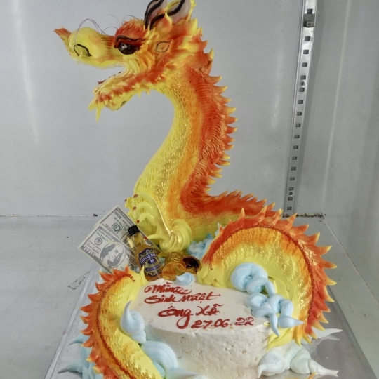 bánh kem sinh nhật thú nổi