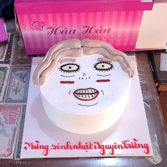 Bánh kem vẽ hình