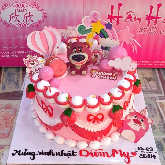 Bánh kem mẫu bé gái