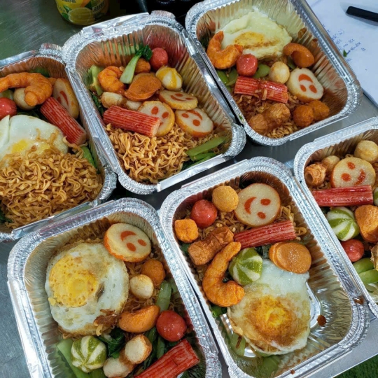 MÌ TRỘN 
