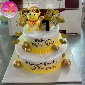 Bánh kem tầng 