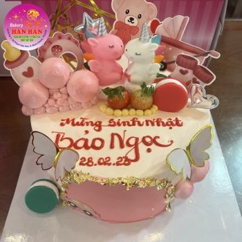 bánh kem hình ngựa pony