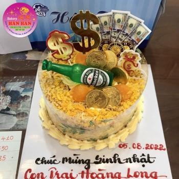bánh kem bông lan trứng muối 