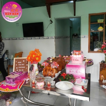 MÂM ĐẦY THÁNG, THÔI NÔI