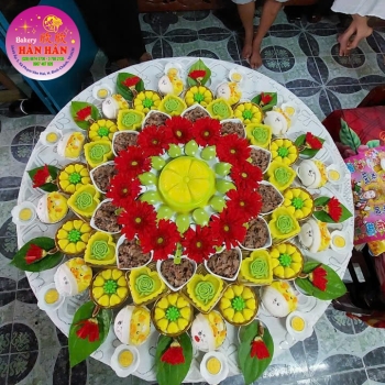 MÂM ĐẦY THÁNG, THÔI NÔI